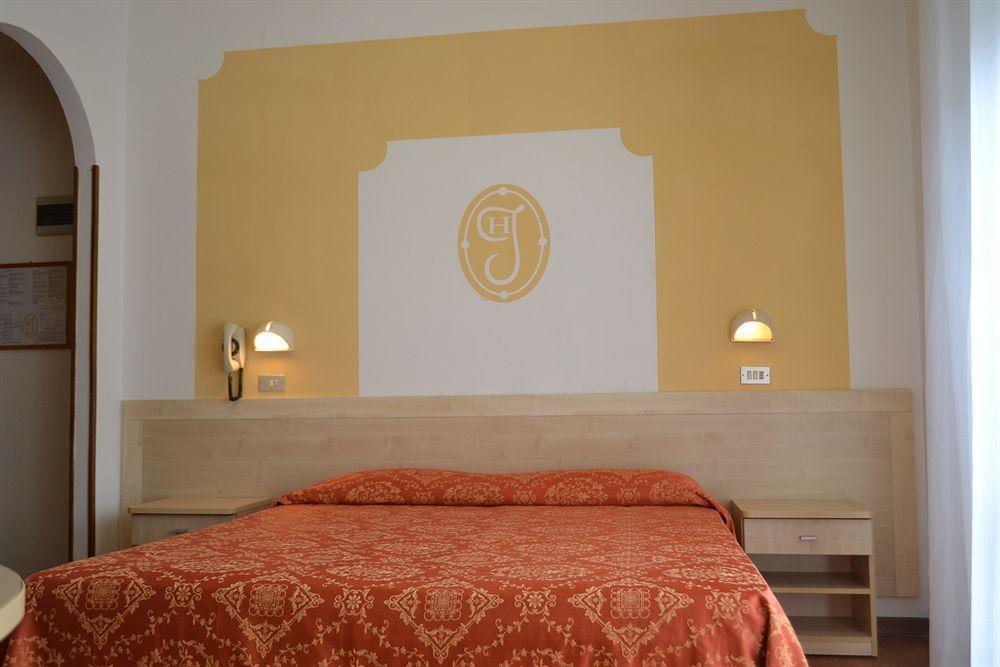 Hotel Jolie Rímini