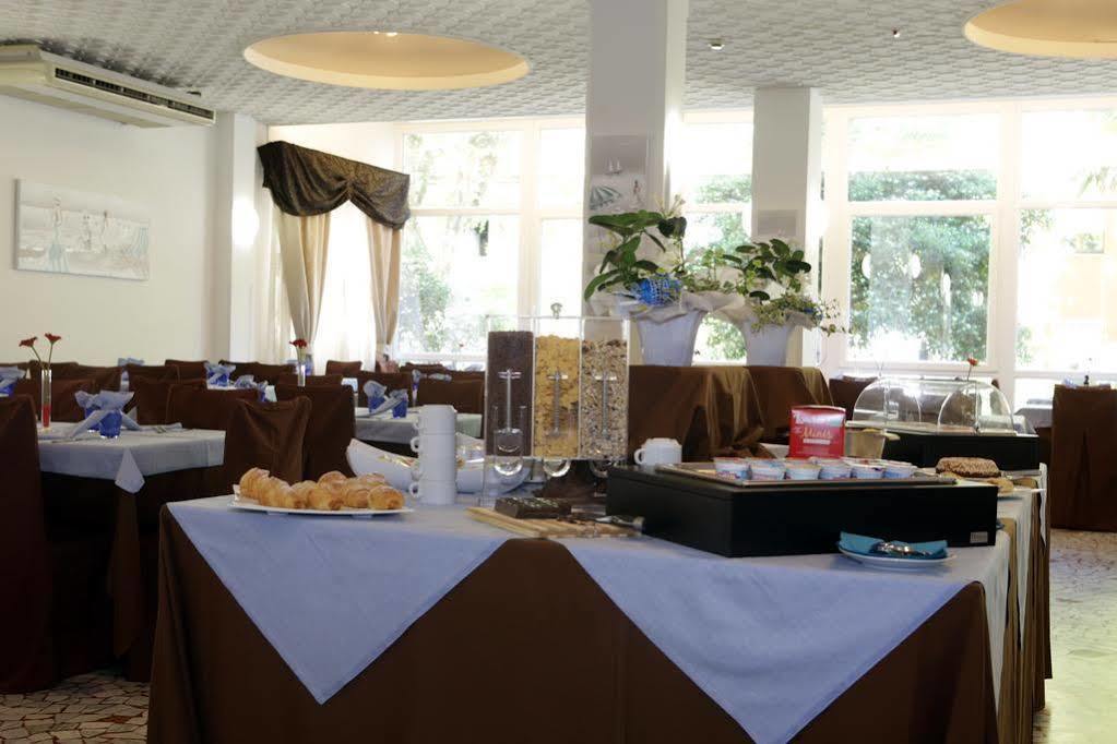 Jolie Hotel Rímini